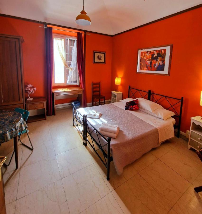 Casa Totti Bed & Breakfast Rome Bagian luar foto